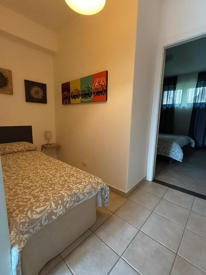 5 C Cutaias Apartment Катанія Екстер'єр фото