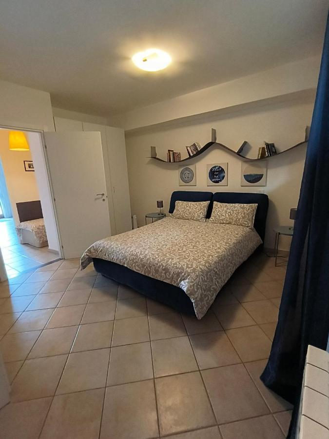 5 C Cutaias Apartment Катанія Екстер'єр фото